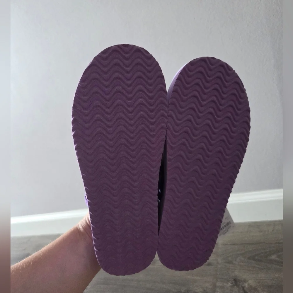 Girls Purple Sandals Size 1 NWT